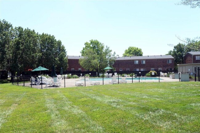 Building Photo - 1232 Clarkson Court