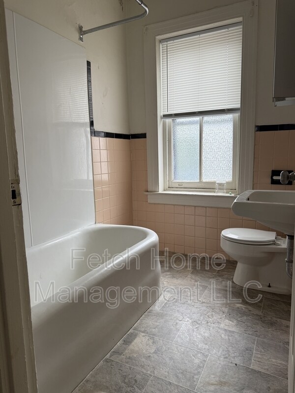 Foto del edificio - 202 E King St