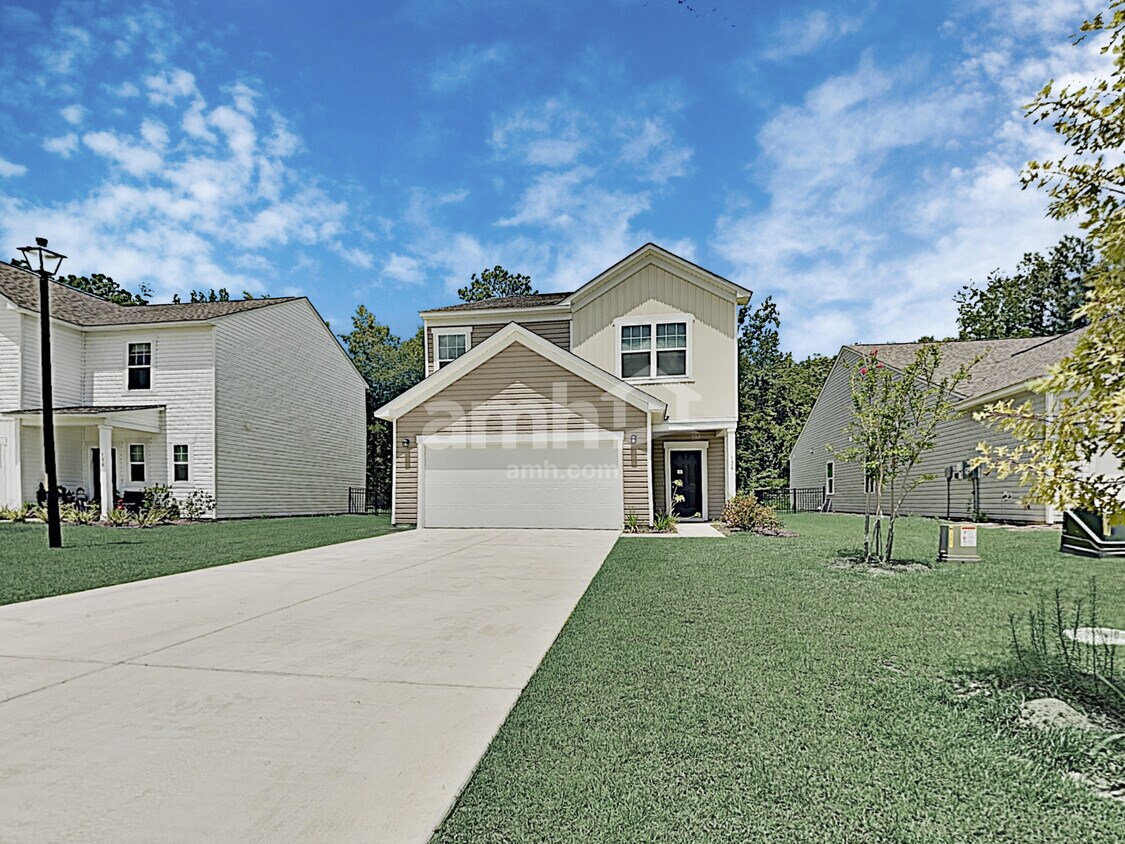 Primary Photo - 134 Orion Way
