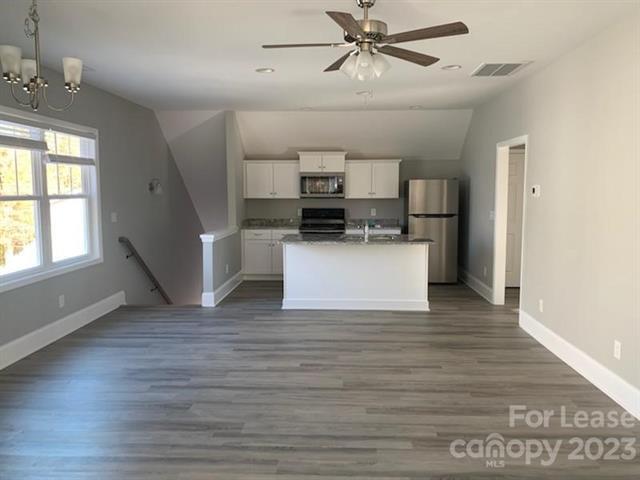 Foto principal - 208 Walters St