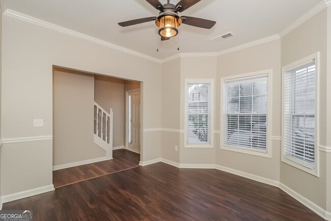 Foto del edificio - 42 Brookvalley Ct W