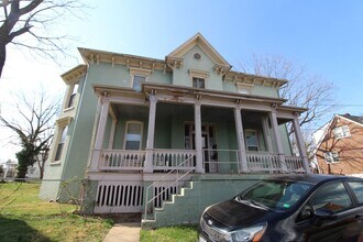 Building Photo - 317 Park Ave