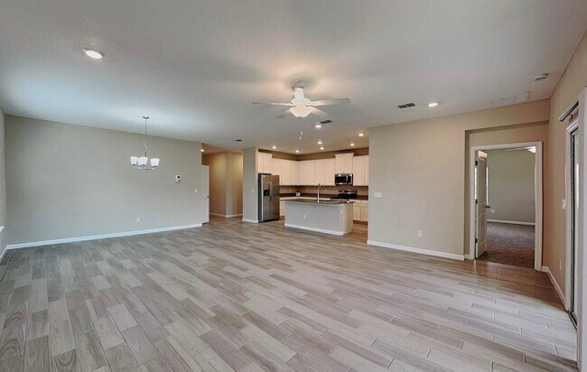Foto del edificio - 11240 Oyster Creek Rd