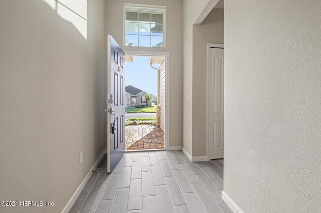 Building Photo - 1694 Mathews Manor Dr