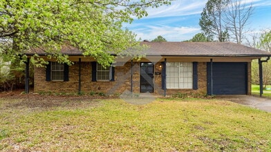 Building Photo - 2403 Broadview Ave