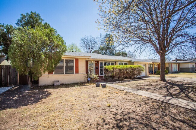 Foto del edificio - 4213 40th St