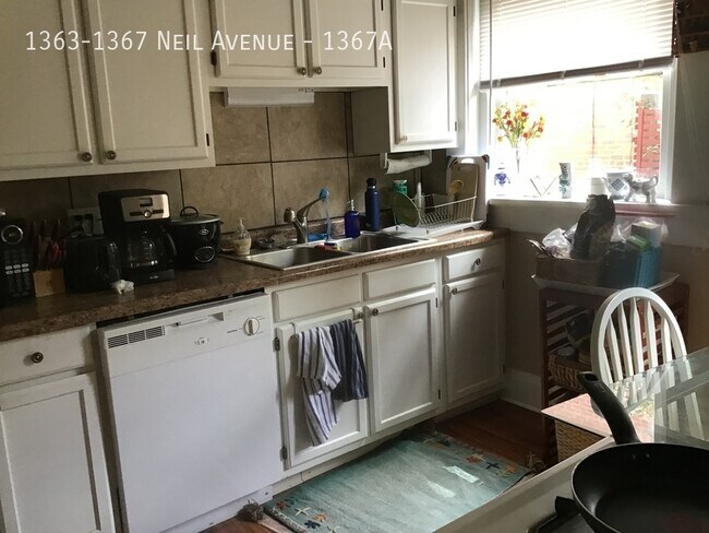 Foto del edificio - 1363-1367 Neil Avenue-1367A