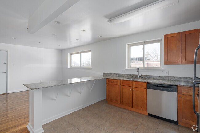 2 habitaciones, 1 baño - 800 pies cuadrados - Cocina - Allens Lane Apartments