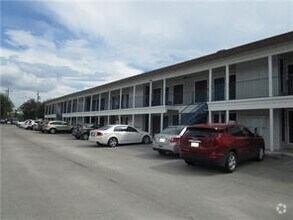 Building Photo - 4709 Harmon Ave