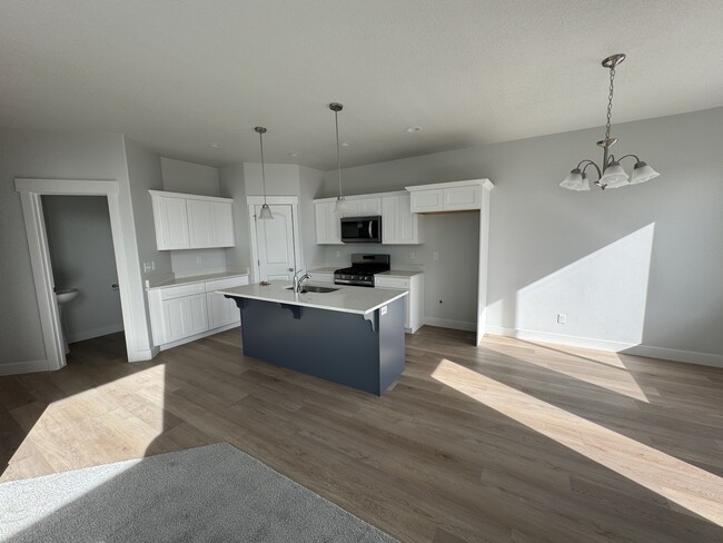 Building Photo - 3783 Big Horn Dr