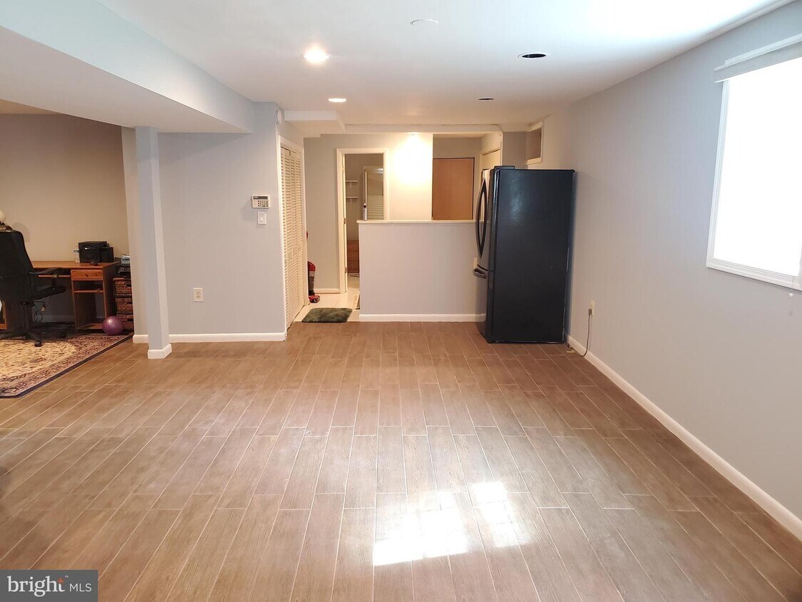 9401 Weirich Rd, Fairfax, VA 22032 House Rental in Fairfax, VA