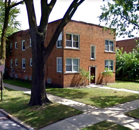 Building Photo - 8957 Lamon Ave