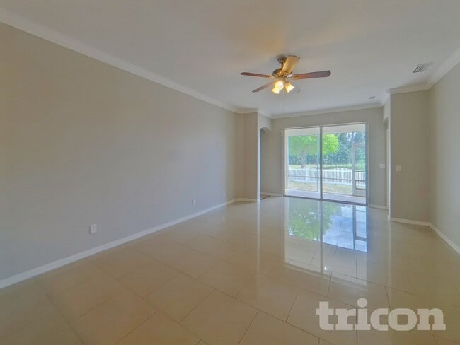 Foto del edificio - 1142 Barclay Wood Dr