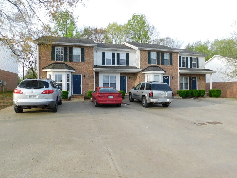 Primary Photo - 1141 Plymouth Rd