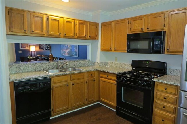 Building Photo - 4362 Ivy Glen Way SE
