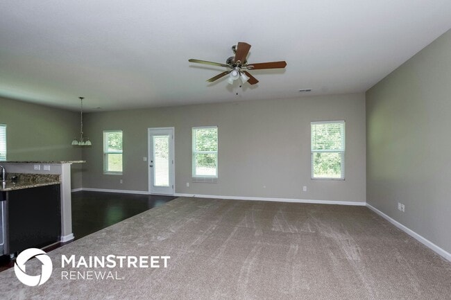 Building Photo - 4635 Montelena Dr