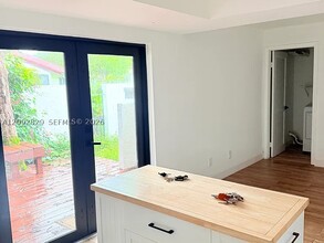 Building Photo - 11342 SW 133rd Pl