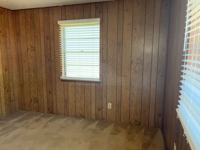 Foto del edificio - 110 Ave F Ave