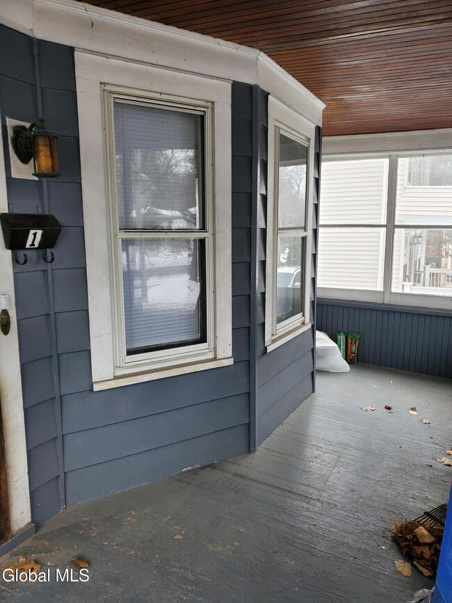 Building Photo - 261 N Ballston Ave