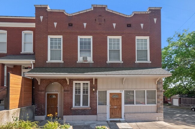 Foto del edificio - 3728 Fairview Ave