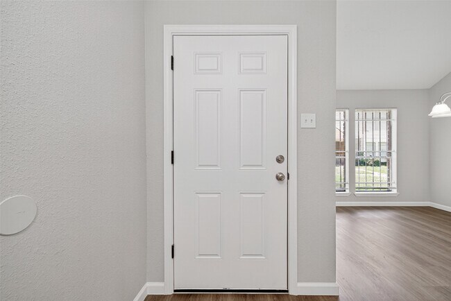 Foto del edificio - 12227 W Village Dr