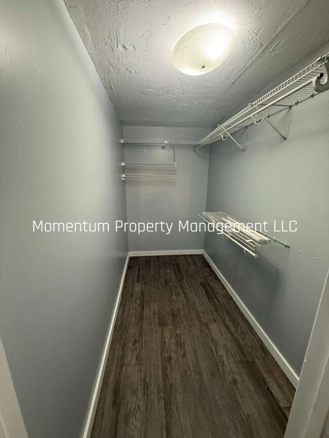 Foto del edificio - 5/2 Home Available NOW!!!