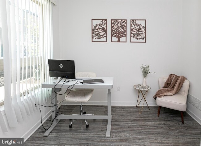 Foto del edificio - 3123 Beachview Ln