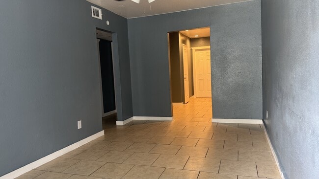 Foto del edificio - 1054 Maynard St
