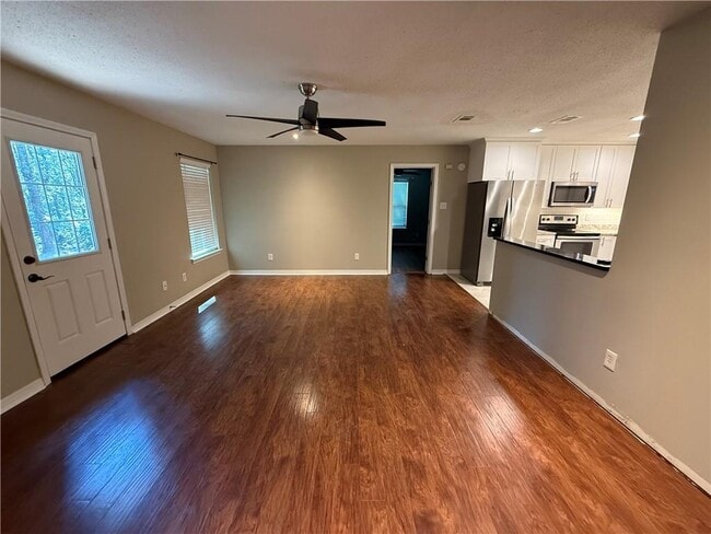 Foto del edificio - 9353 Panhandle Ct