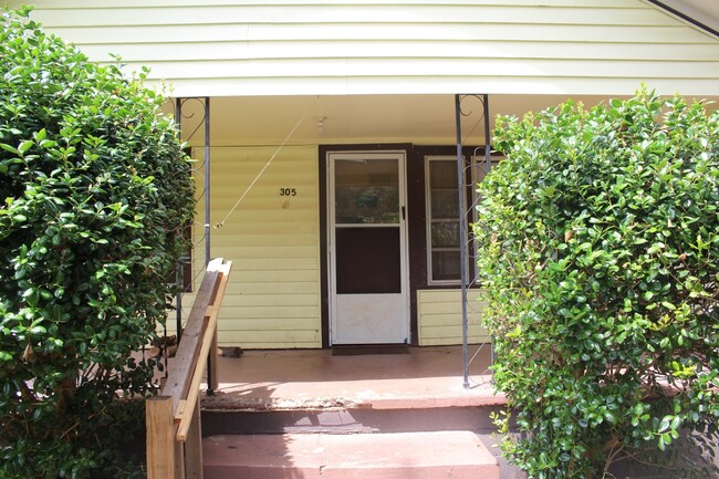 Foto del edificio - 3 bedroom, 1 Bathroom Home in Clemson, SC