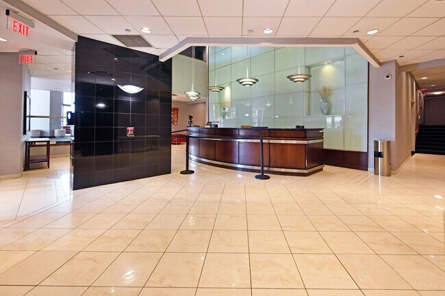 Foto del edificio - 7000 Boulevard E