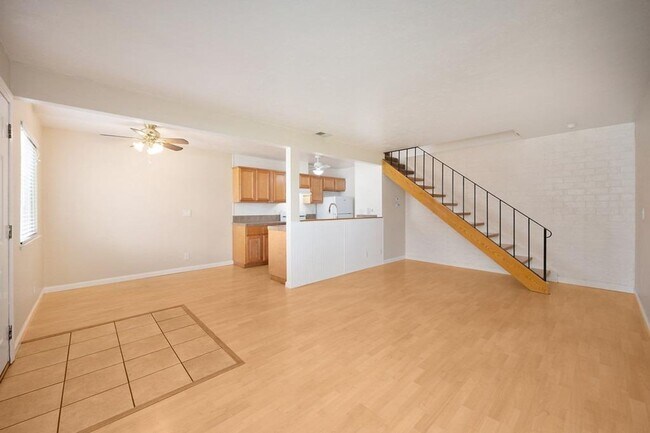 Foto del edificio - 3763 Sapphire Dr