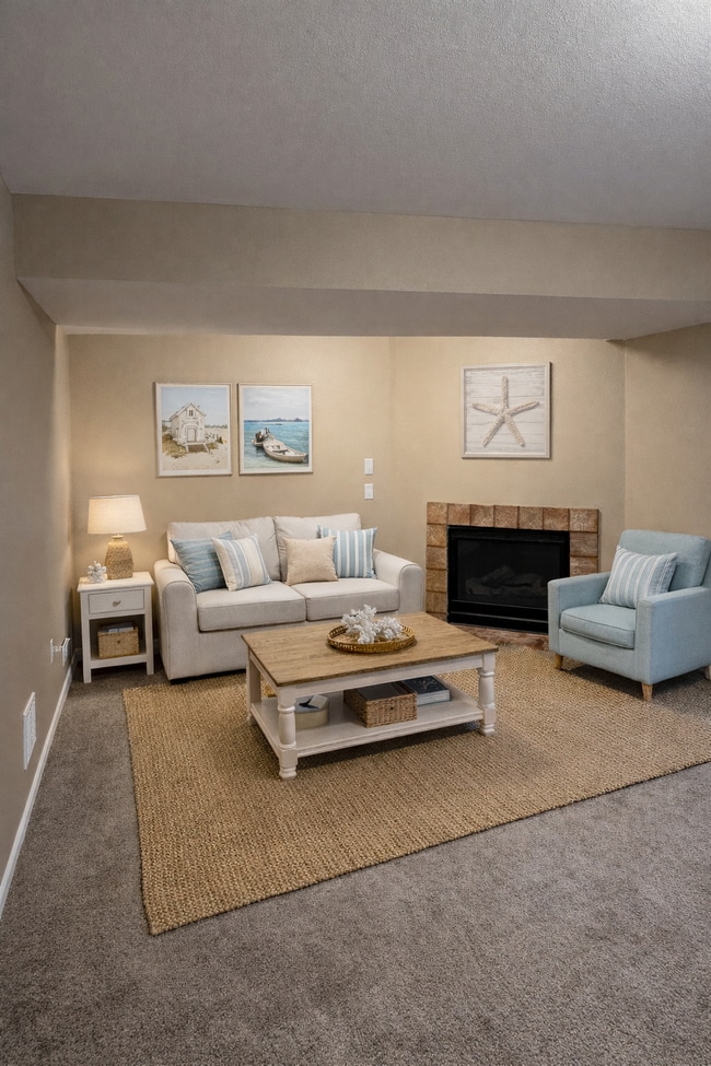 Building Photo - 4861 Pinefield Ave