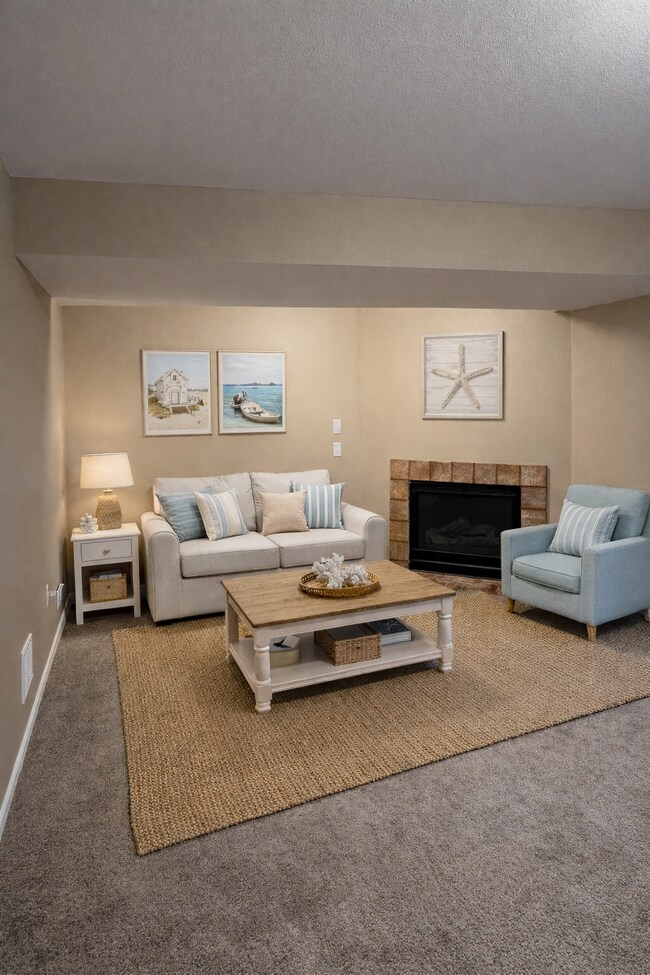 Foto del edificio - 4861 Pinefield Ave