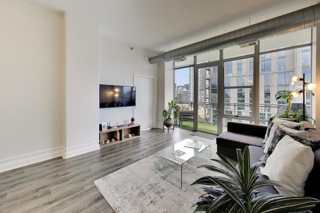 Foto del edificio - 901 W Madison St