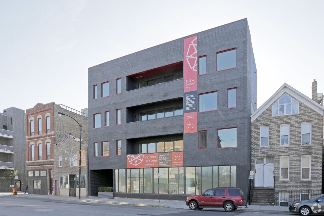 Foto del edificio - 1311 W Chicago Ave