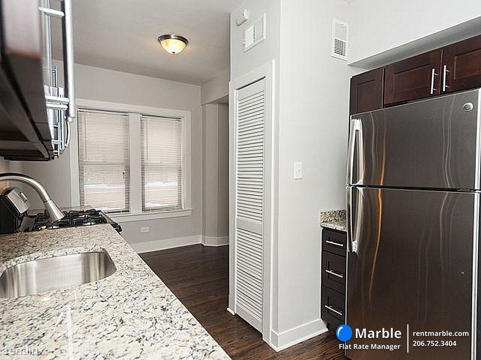 Foto del edificio - 1 br, 1 bath Condo - 8000 Sunrise Lakes Dr...