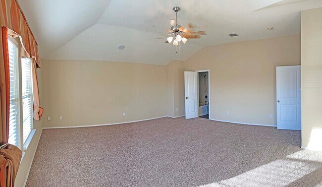 Foto del edificio - Great 4 Bdrm 2 Bath Home in Krum Tx
