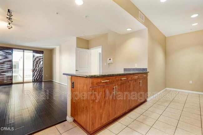 Building Photo - 3740 Santa Rosalia Dr