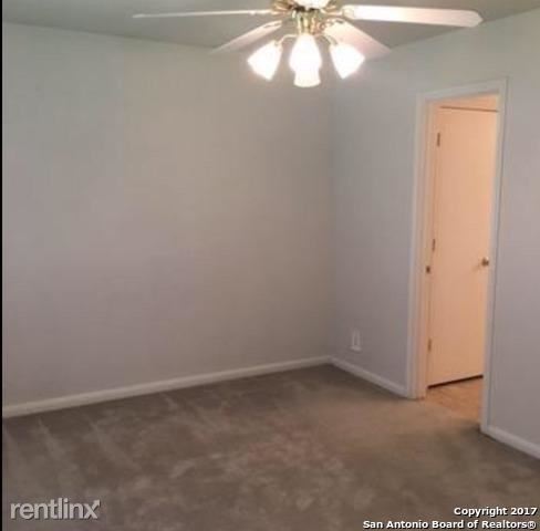 Building Photo - 3 br, 2 bath House - 198 Laceleaf Ln