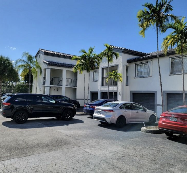 Foto del edificio - 4370 NW 107th Ave