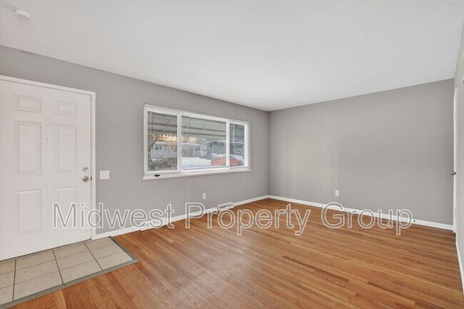 Foto del edificio - 2365 Dove Dr