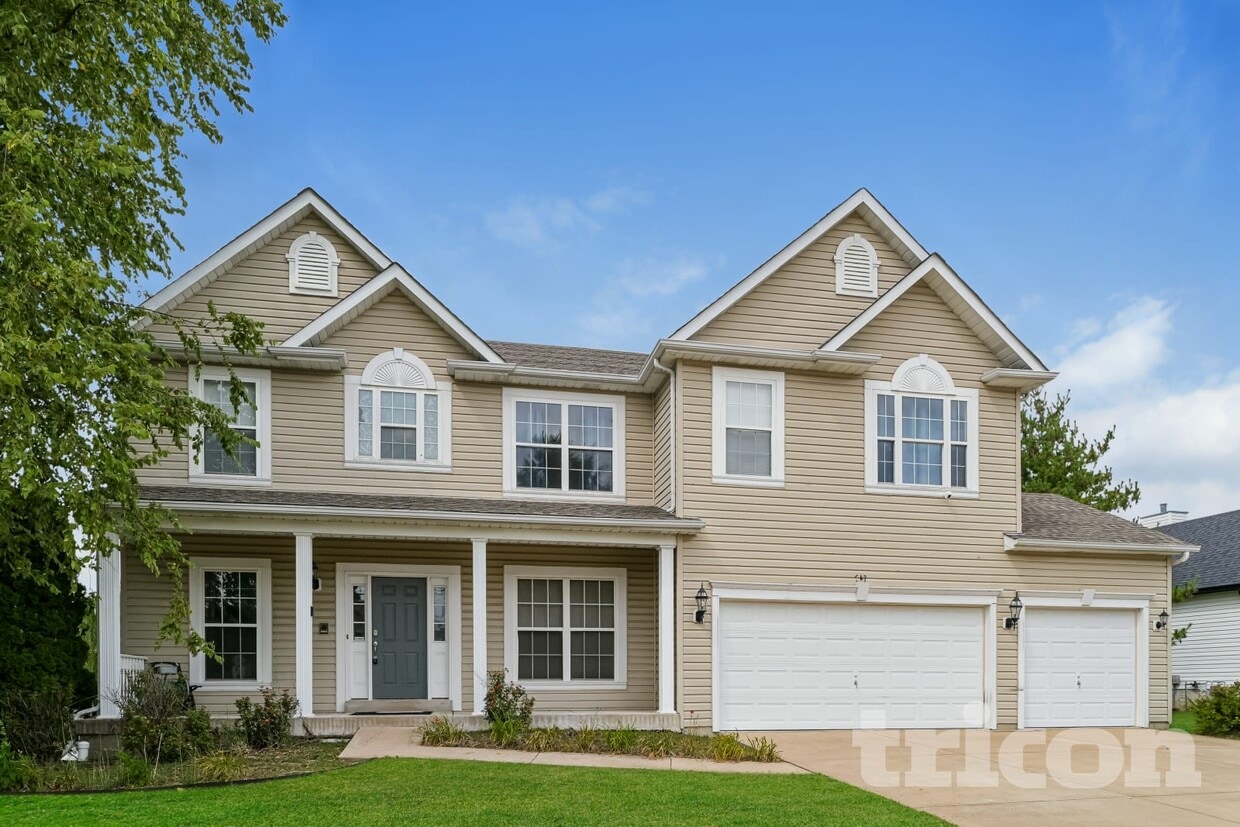 Foto principal - 742 Chancellorsville Dr