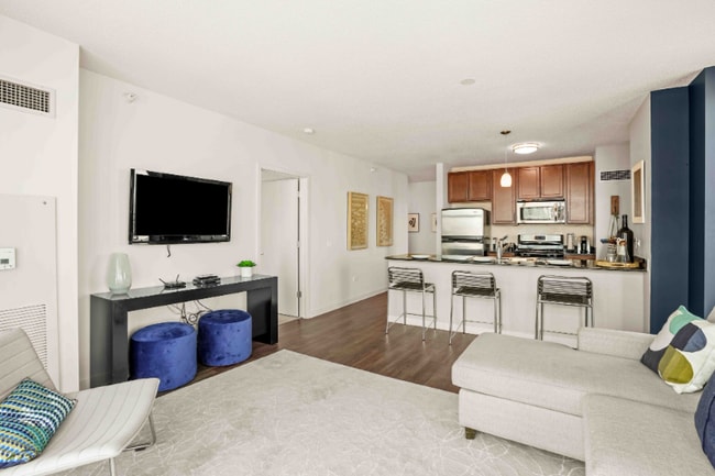 Photo - 620 W Kinzie St Apartment