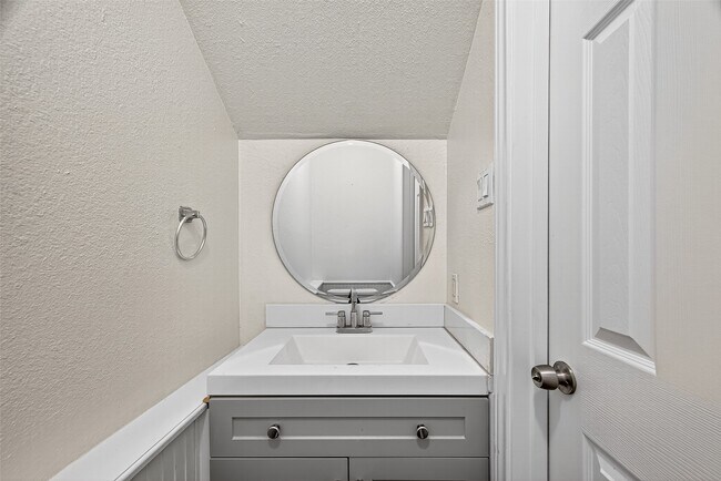 Foto del edificio - 2706 Mason St