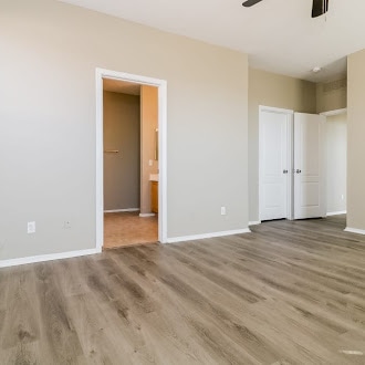 Building Photo - 7005 S 30th Ln