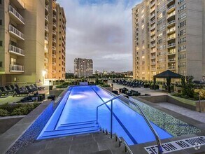 Building Photo - 3225 Turtle Creek Blvd