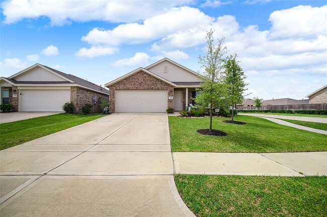 Foto del edificio - 24147 Becker Hollow Ln