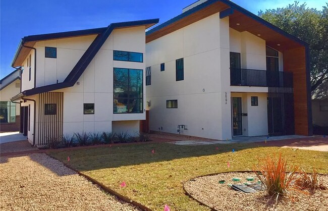 Foto del edificio - 5619 Adams Ave
