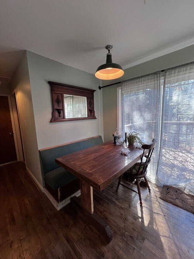 11599 Upper Pine Hill Dr, Grass Valley, CA 95945 House Rental in